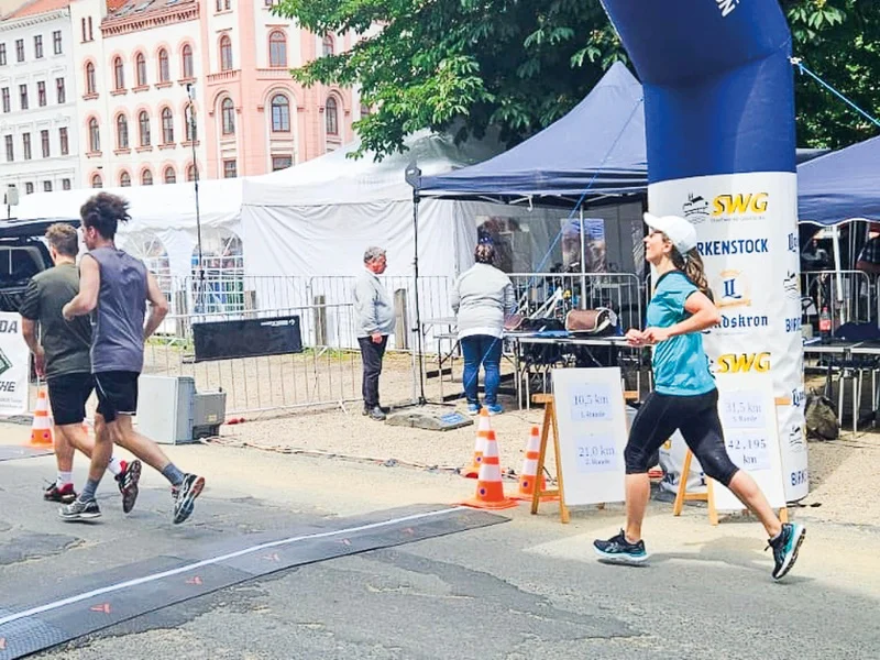 Nehmt an einem Firmenlauf teil Nehmt an einem Firmenlauf teil